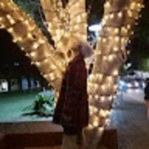 Meet your Posher, Clarina